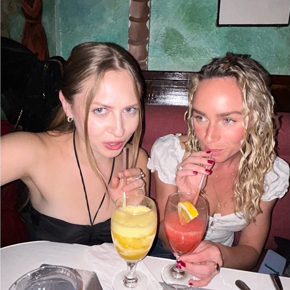 Meet your Posher, Bryn - Picture 3 of 4